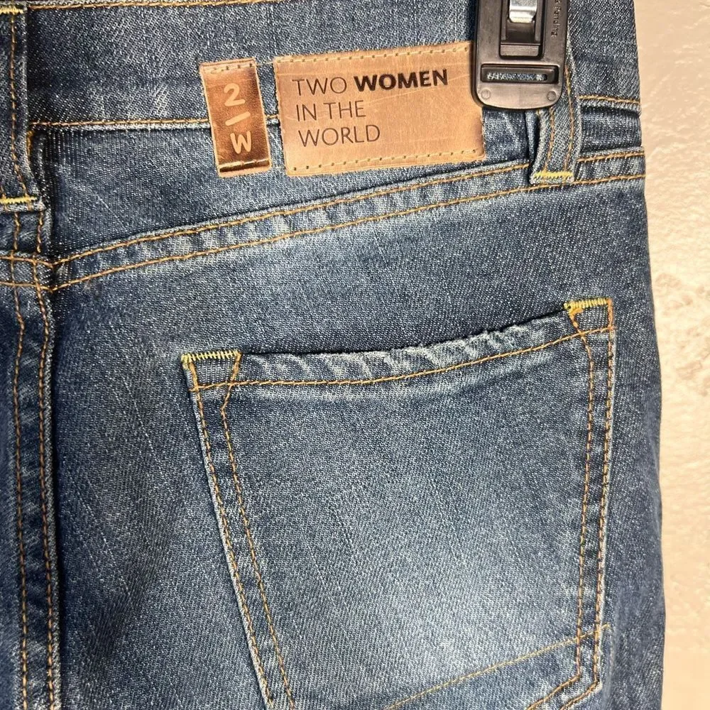 Two Women in the World Low Rise Flare Jeans Size 26/2